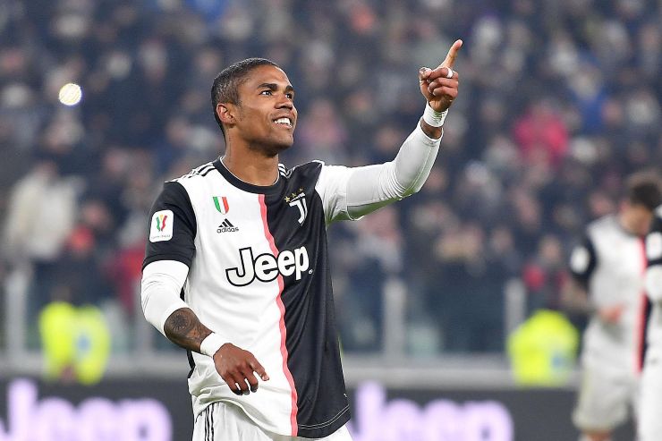 Douglas Costa doveva andare all'Inter